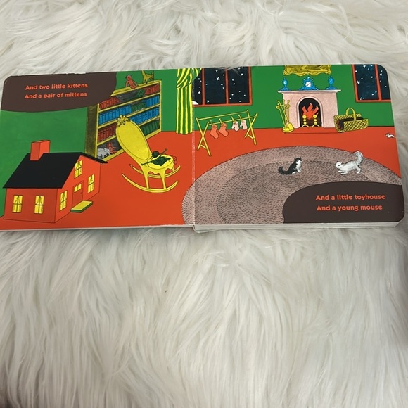 Popular baby toddler books Good night moon Minnie Mouse Set of 6 hardcover books - Picture 8 of 8